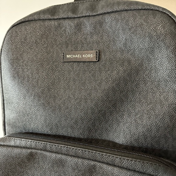 Michael Kors Jet Set Backpack - Picture 2 of 3